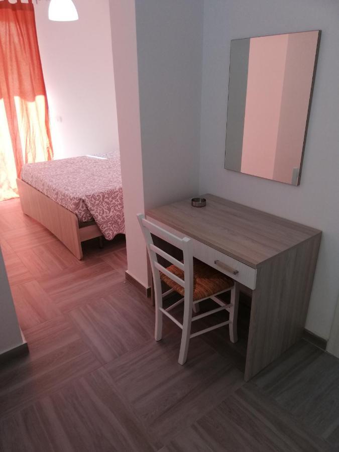 B&B Villa Arena Zingarello ภายนอก รูปภาพ