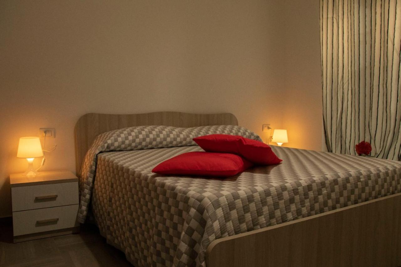 B&B Villa Arena Zingarello ภายนอก รูปภาพ