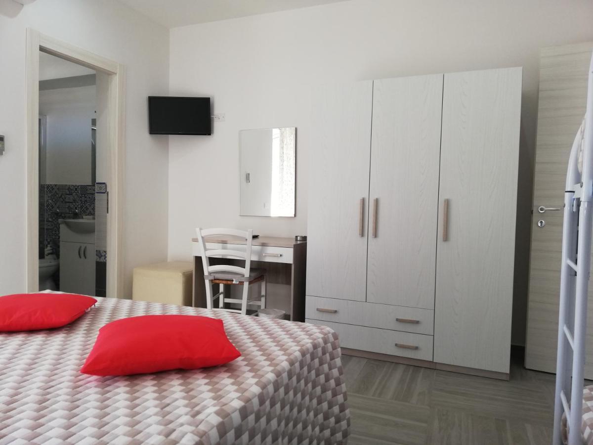 B&B Villa Arena Zingarello ภายนอก รูปภาพ