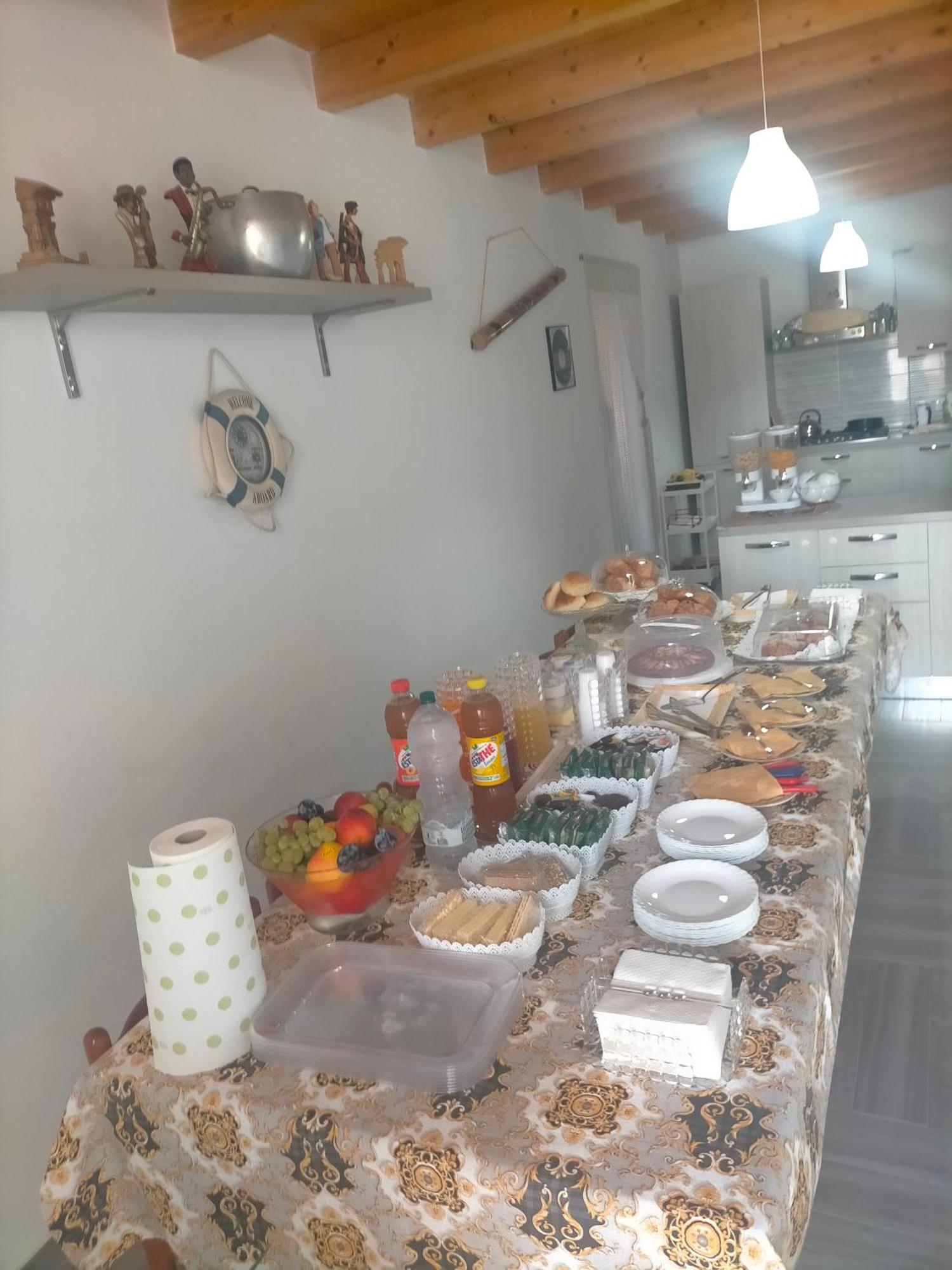B&B Villa Arena Zingarello ภายนอก รูปภาพ